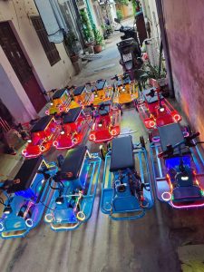 colorful mini e-scooters from vietnam for entertainment park 
